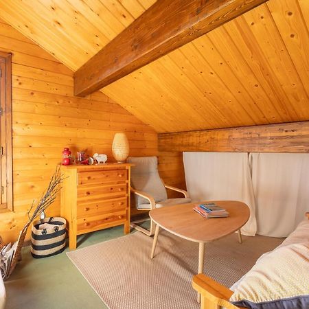 Chalet Les Tilleuls - Jolie Vue Montagne Et Lac Les Angles  Exterior foto
